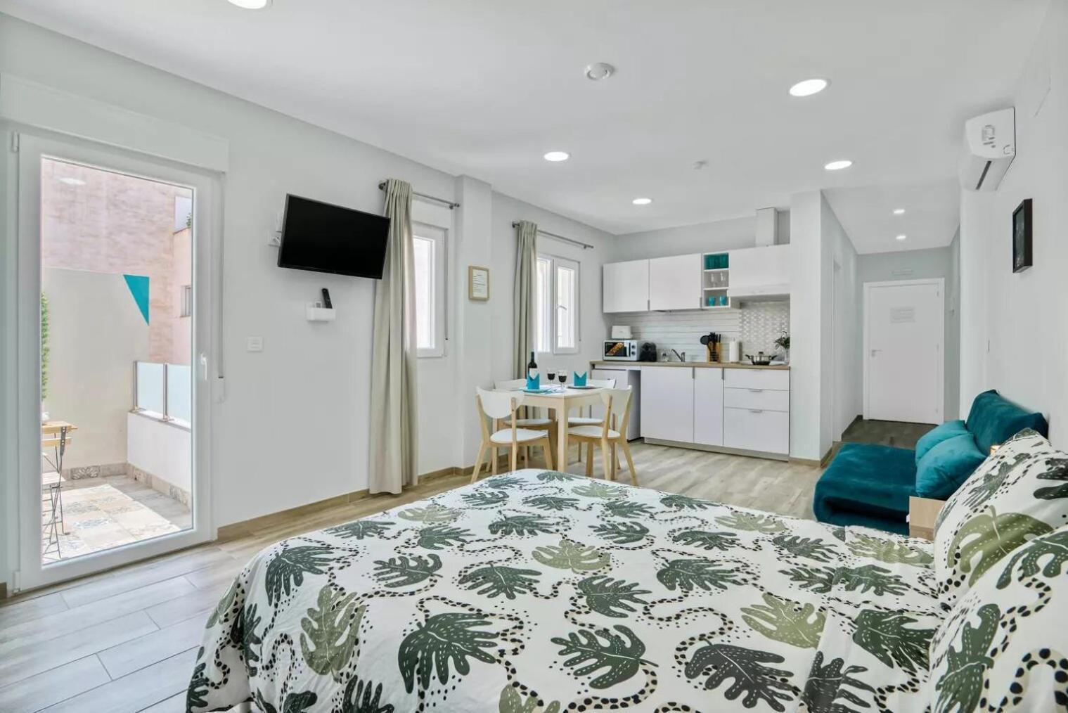 Umihouse Apartamentos Centro Alicante Luaran gambar