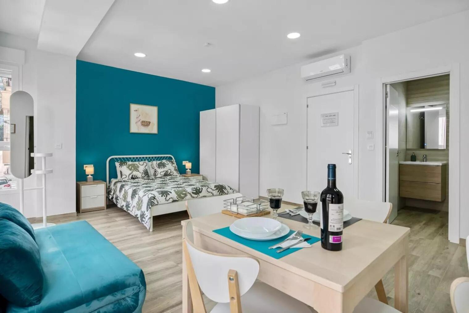 Umihouse Apartamentos Centro Alicante Luaran gambar