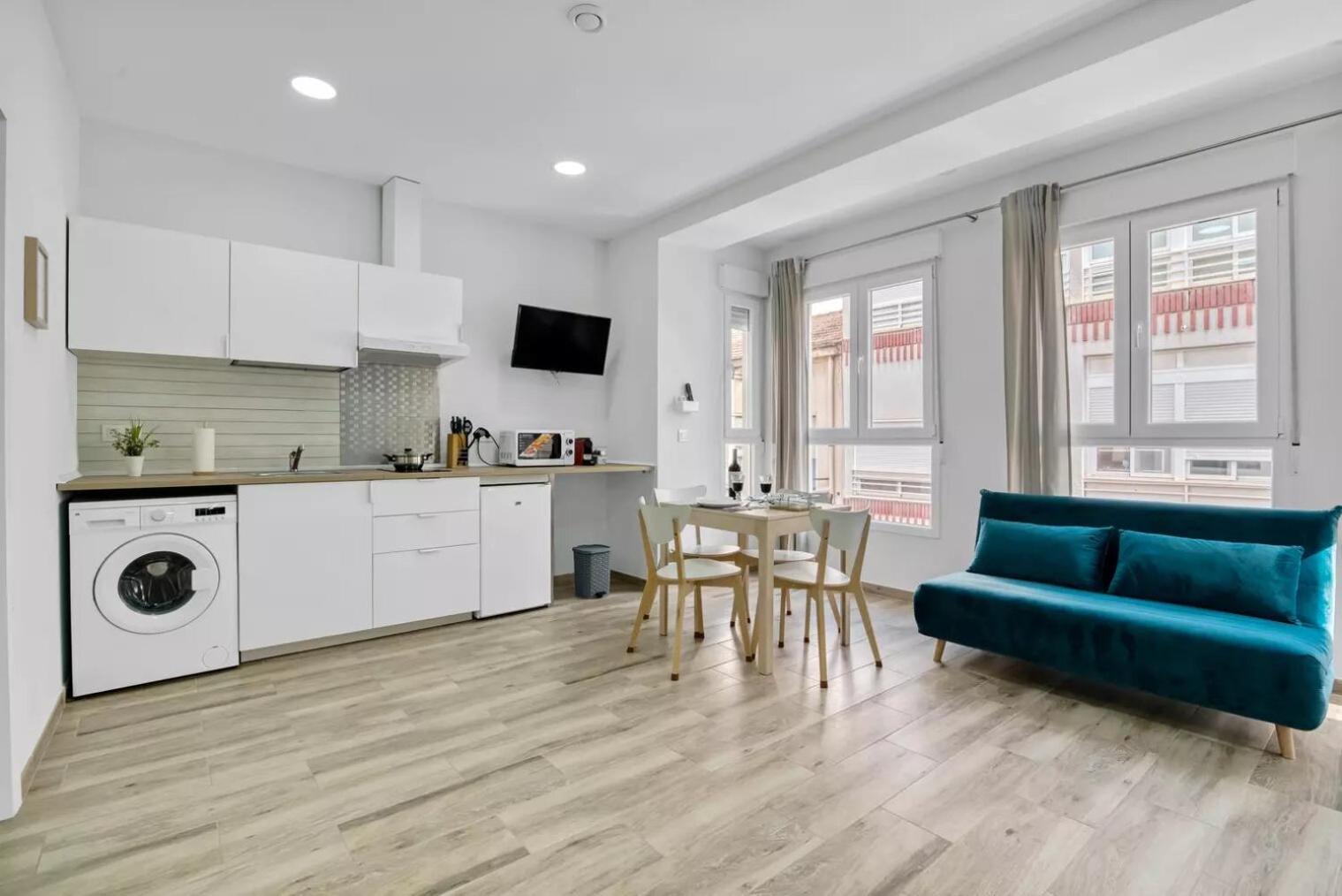 Umihouse Apartamentos Centro Alicante Luaran gambar